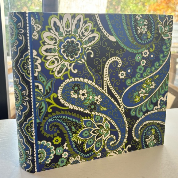 Vera Bradley Other - Vera Bradley Photo Album